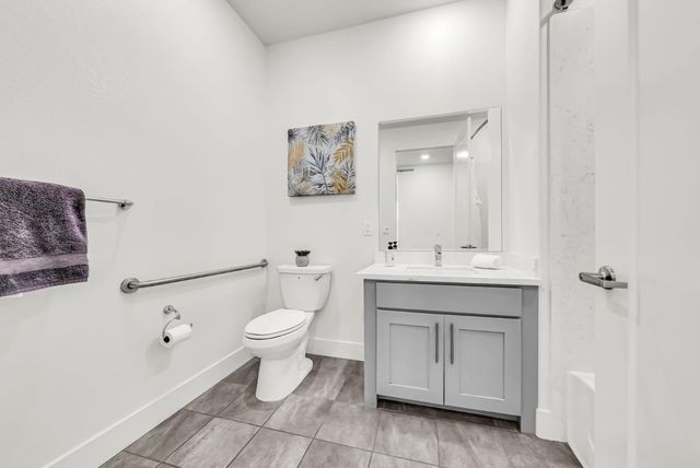 769 Eppleton Lane 302, Foster City, CA 94404