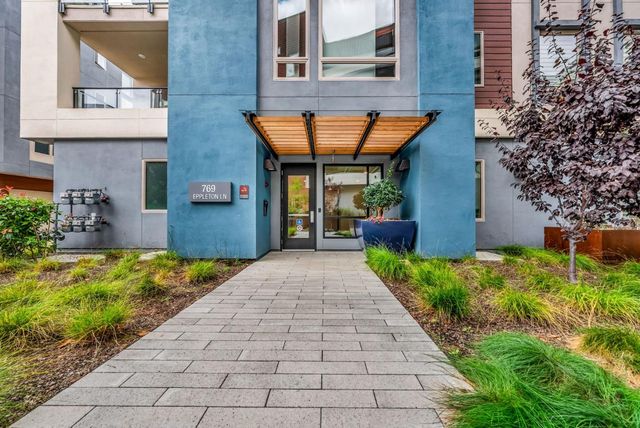 769 Eppleton Lane 302, Foster City, CA 94404
