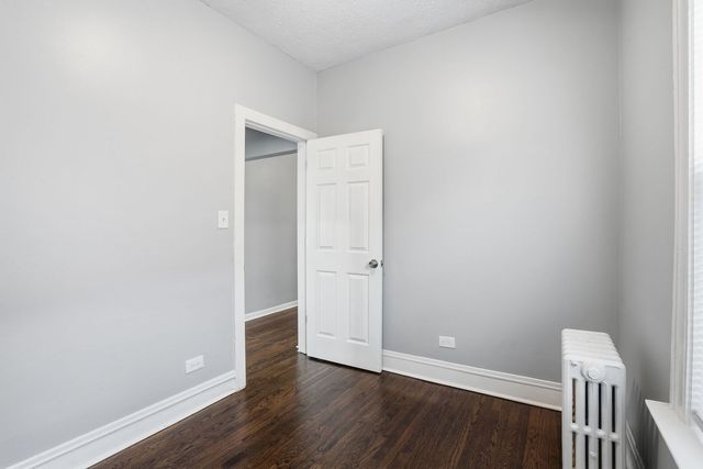 7923 S Luella Avenue, Chicago, IL 60617