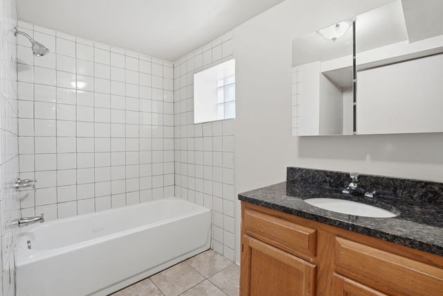 7923 S Luella Avenue, Chicago, IL 60617