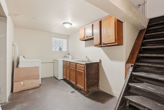 7923 S Luella Avenue, Chicago, IL 60617