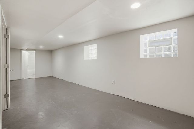 7923 S Luella Avenue, Chicago, IL 60617