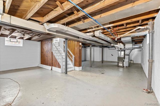 19322 Ilene Street, Detroit, MI 48221