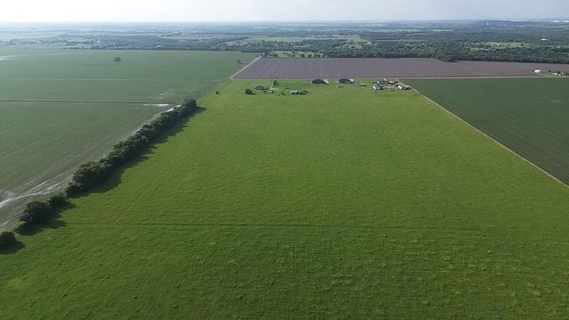 1071 Trumbull Road, Ferris, TX 75125