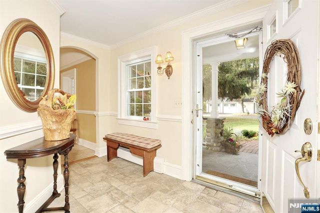 20 Spring Valley Road, Montvale, NJ 07645