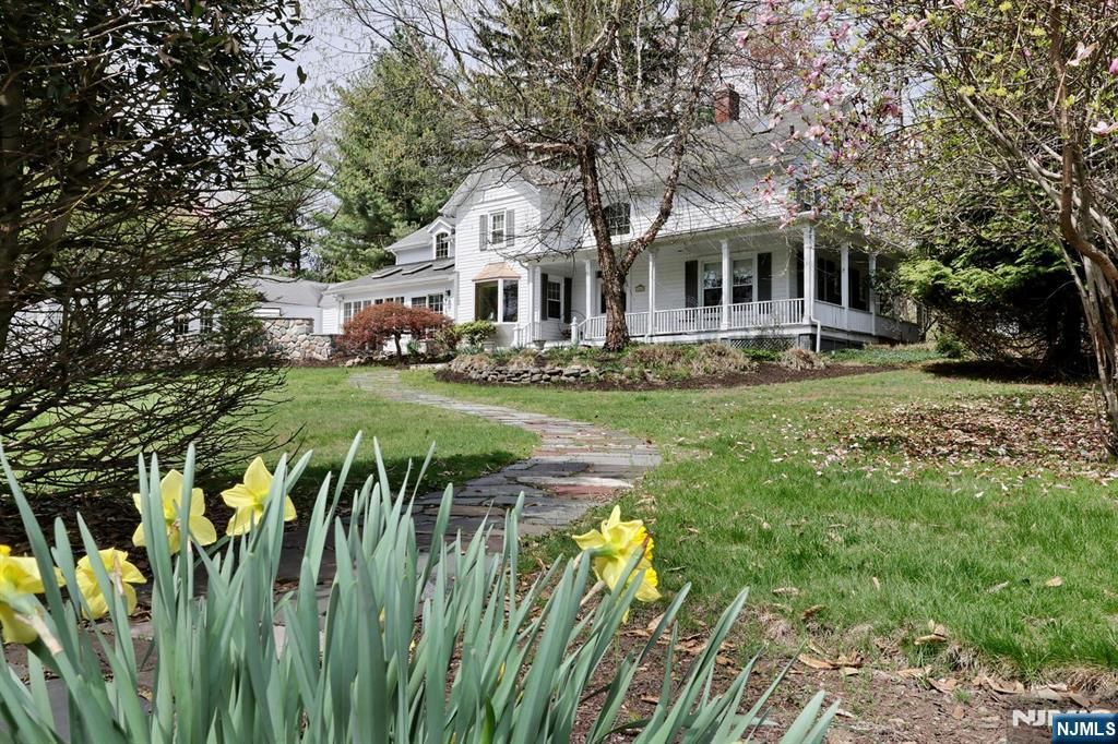 20 Spring Valley Road, Montvale, NJ 07645