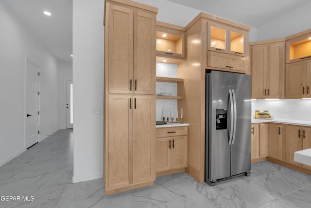 13384 Emerald Copper, Horizon City, TX 79928
