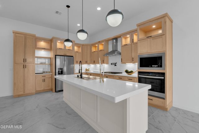 13384 Emerald Copper, Horizon City, TX 79928
