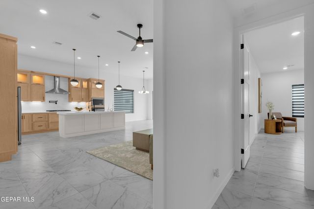 13384 Emerald Copper, Horizon City, TX 79928