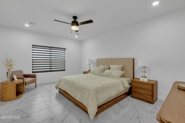 13384 Emerald Copper, Horizon City, TX 79928