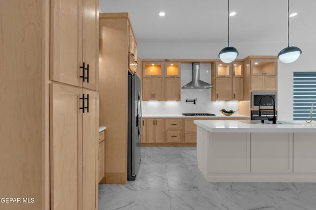13384 Emerald Copper, Horizon City, TX 79928