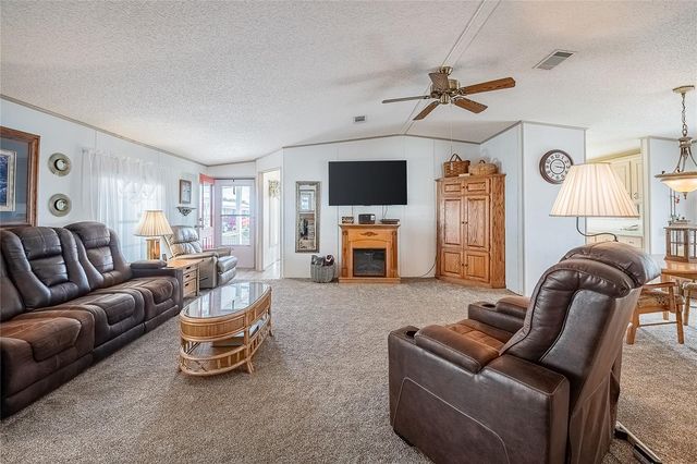 36901 KIMELA AVENUE, Zephyrhills, FL 33542