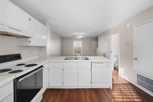 1238 Iron Horse Drive, Fayetteville, AR 72703