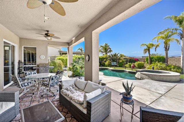 74068 Jeri Lane, Palm Desert, CA 92211
