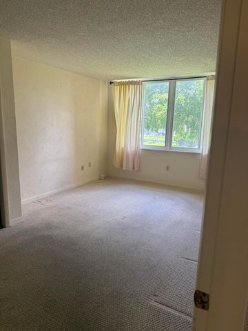 6670 Royal Palm Boulevard 205k, Margate, FL 33063