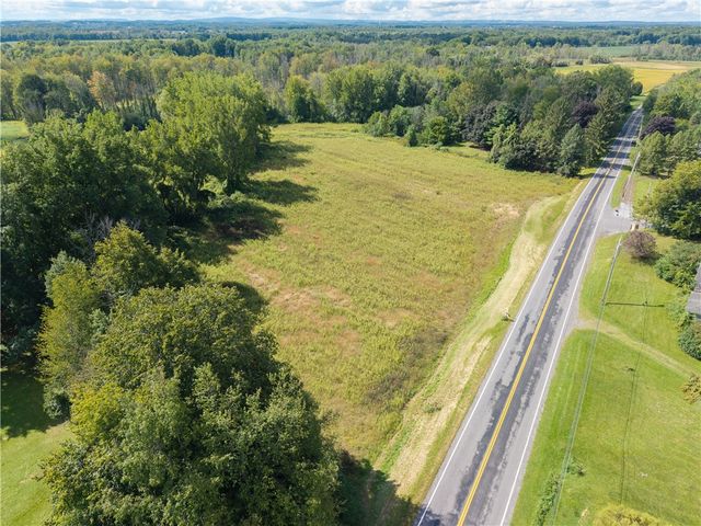 4749 Herendeen Road, Farmington, NY 14548