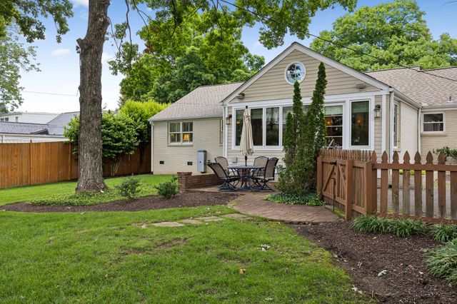 109 Gilman Ave, Nashville, TN 37205