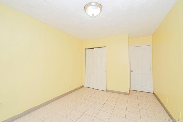490 Clove Road, Staten Island, NY 10310
