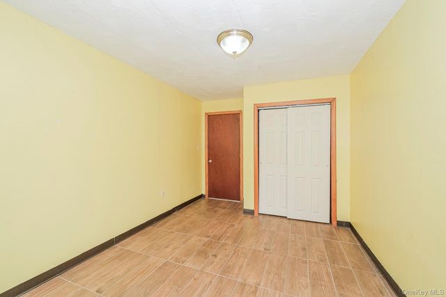 490 Clove Road, Staten Island, NY 10310