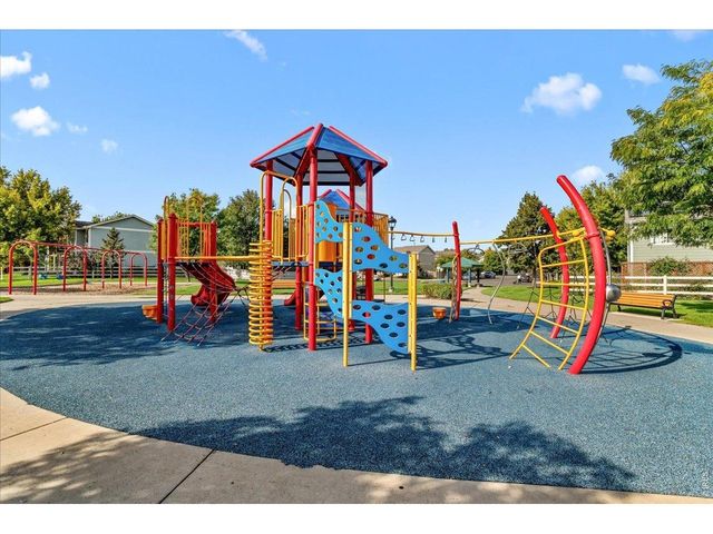 10596 Forester Pl, Longmont, CO 80504