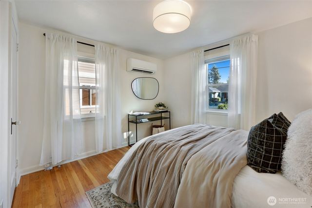 3924 SW Holden Street, Seattle, WA 98136