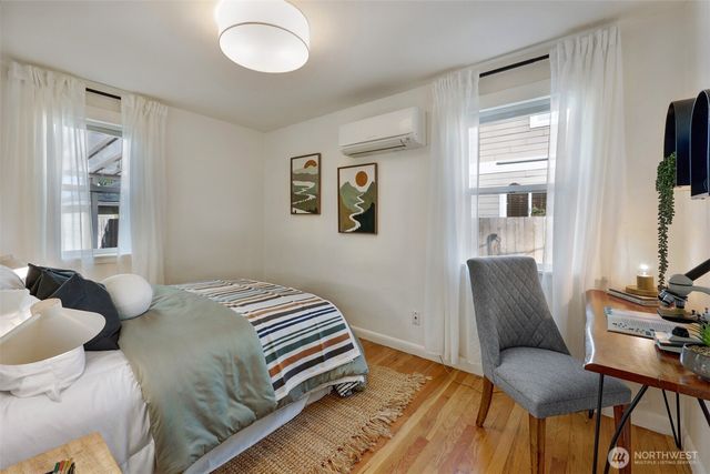 3924 SW Holden Street, Seattle, WA 98136