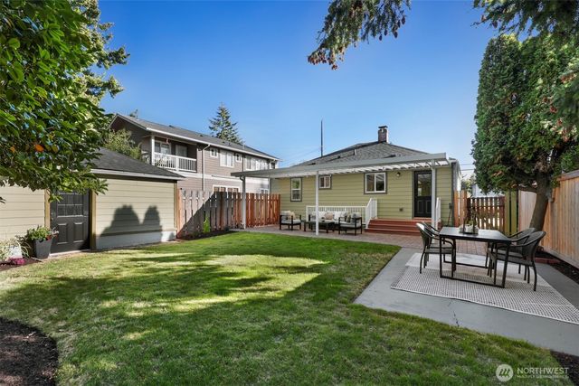 3924 SW Holden Street, Seattle, WA 98136