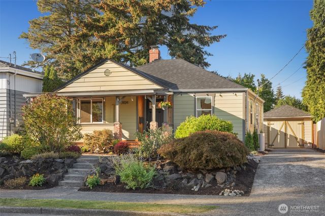 3924 SW Holden Street, Seattle, WA 98136