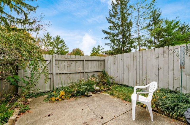 1034 Pinewood Lane, 11-4, Columbus, OH 43230