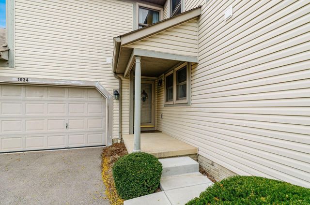 1034 Pinewood Lane, 11-4, Columbus, OH 43230