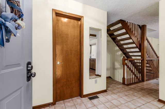 1034 Pinewood Lane, 11-4, Columbus, OH 43230