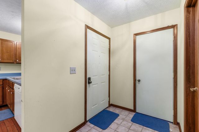 1034 Pinewood Lane, 11-4, Columbus, OH 43230