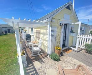 6 78th Street A, Newburyport, MA 01950