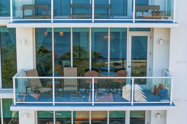 176 4TH AVENUE NE 1002, St Petersburg, FL 33713