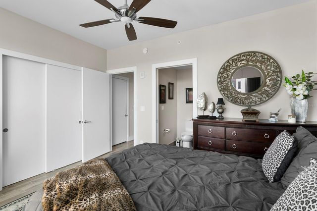 176 4TH AVENUE NE 1002, St Petersburg, FL 33713