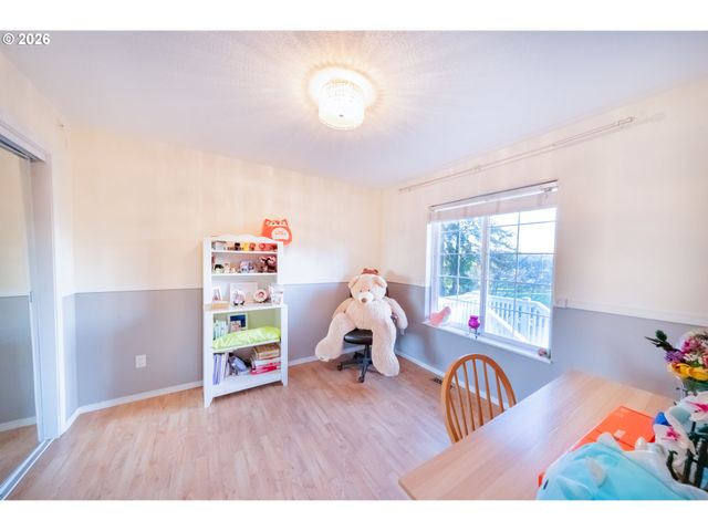 118 CLARK CREEK Rd, Longview, WA 98632