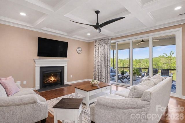 423 Lucky Drive NW, Concord, NC 28027