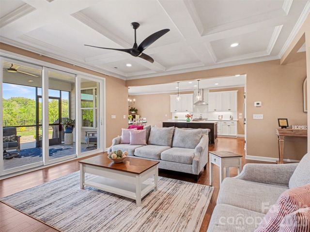 423 Lucky Drive NW, Concord, NC 28027