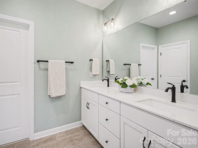 423 Lucky Drive NW, Concord, NC 28027