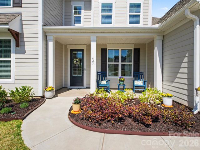423 Lucky Drive NW, Concord, NC 28027