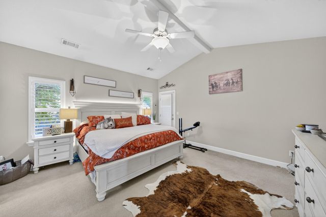 2372 Tradition Way, Redding, CA 96001