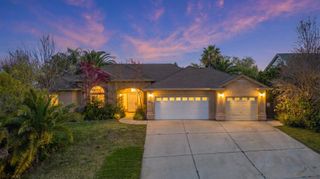 2372 Tradition Way, Redding, CA 96001
