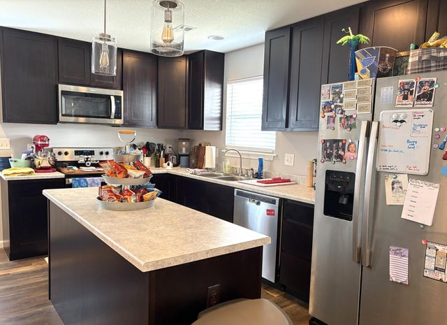 717 S ALLEN ST, Centralia, MO 65240