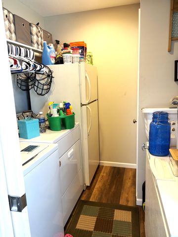 717 S ALLEN ST, Centralia, MO 65240