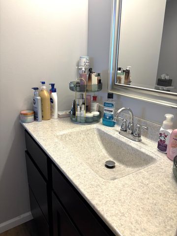 717 S ALLEN ST, Centralia, MO 65240