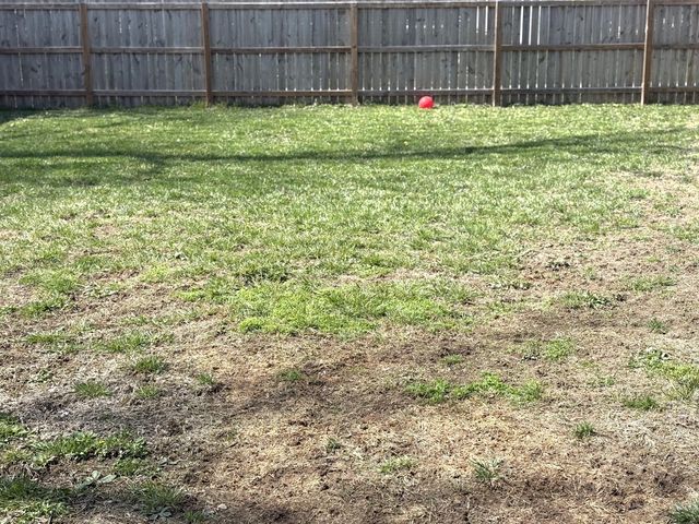 717 S ALLEN ST, Centralia, MO 65240