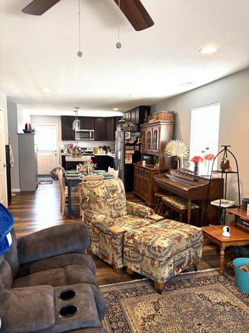 717 S ALLEN ST, Centralia, MO 65240