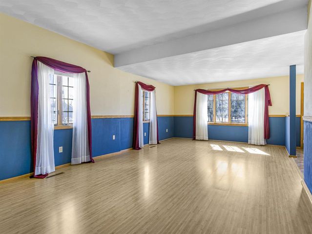 211 Warren Street, Albany, WI 53502