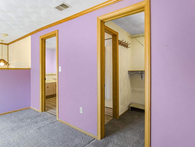 211 Warren Street, Albany, WI 53502