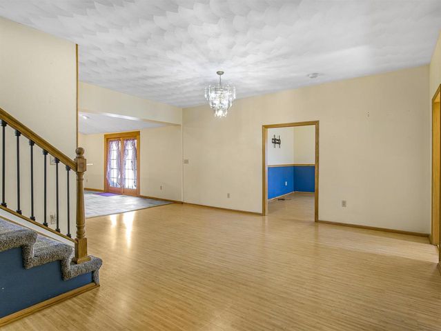 211 Warren Street, Albany, WI 53502